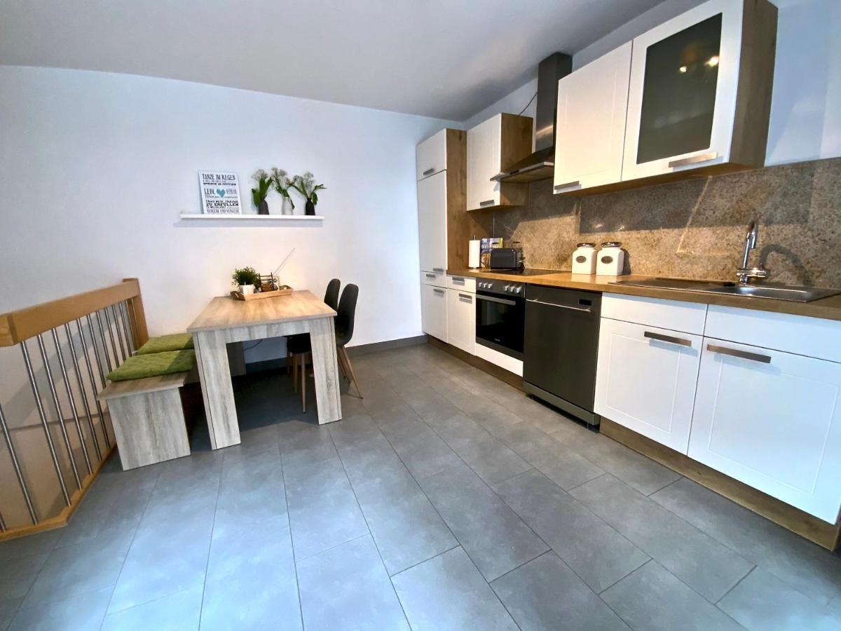 Maisonette-Apartment-Mit Glassfaseranschluss Bruggen  Dış mekan fotoğraf