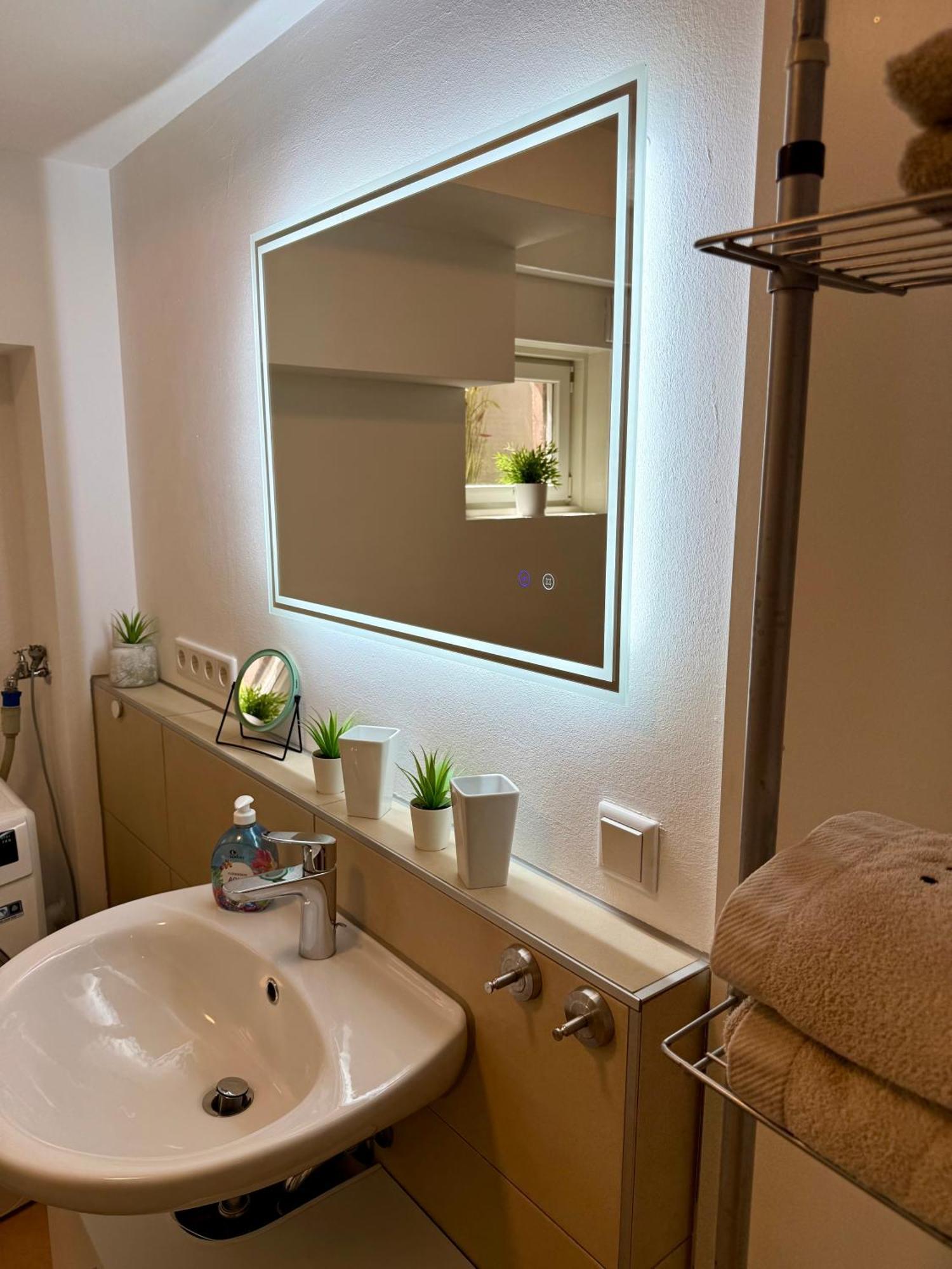 Maisonette-Apartment-Mit Glassfaseranschluss Bruggen  Dış mekan fotoğraf